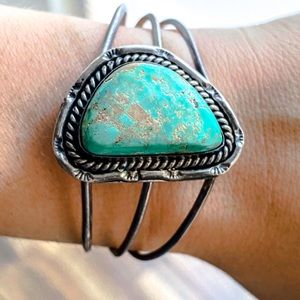 Real Turquoise cuff comes with paperwork